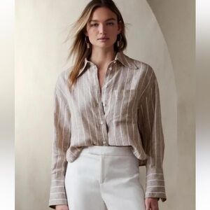 Banana Republic Tan and Cream Collar Cuffed Sleeve Button Down Shirt 100% Linen